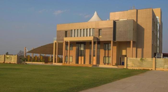 Hotel The Celestial Park, Bhopal Esterno foto